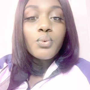 Meet your Posher, Lydia